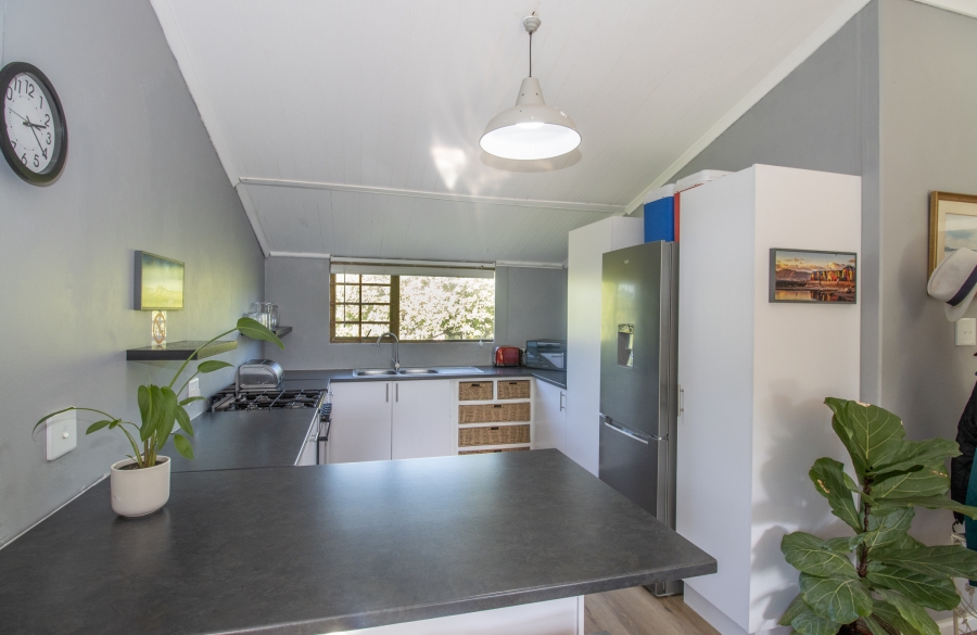 To Let 2 Bedroom Property for Rent in Fish Hoek Western Cape